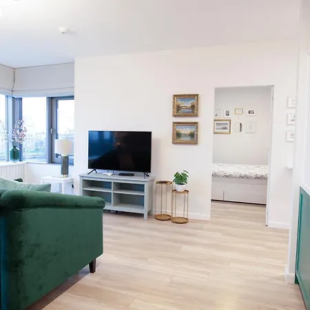 Apartment Space Old Town - River View *