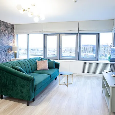 Apartment Space Old Town - River View