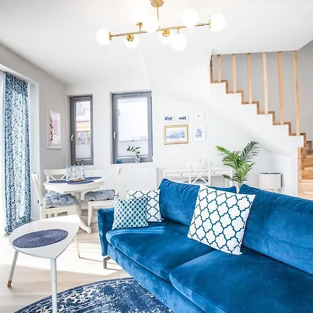 Space Old Town - River View Apartment *