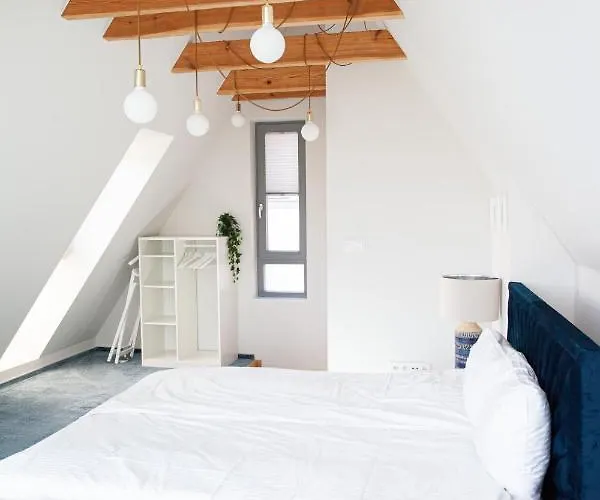 Lägenhet Space Old Town - River View *