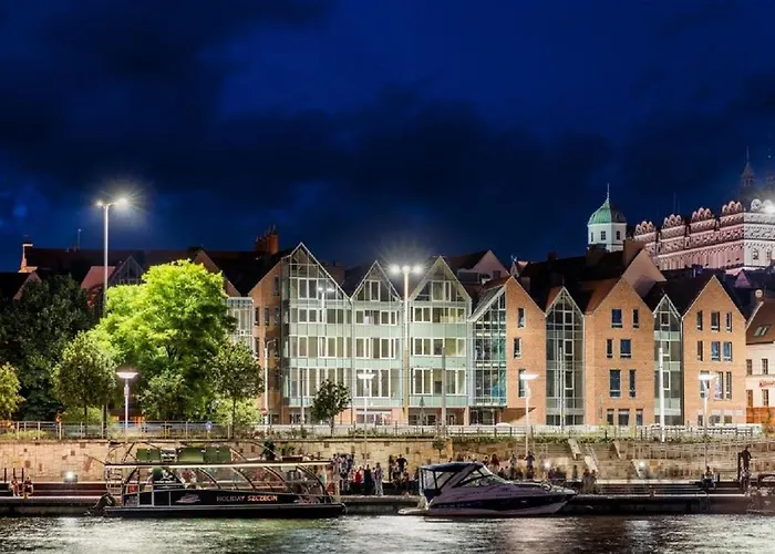 Space Old Town - River View Lägenhet